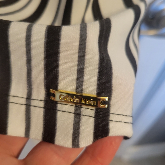 Calvin klein shell camisole top - Picture 5 of 5